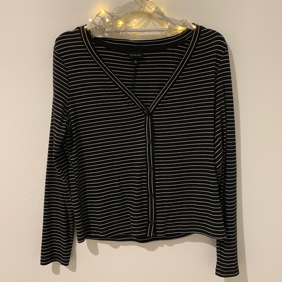 Who What Wear Tops - ✨Who What Wear ✨Button Down Long sleeve✨
